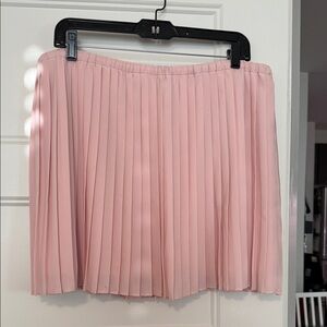 Banana Republic Factory Light Pink Pleated Mini Skirt